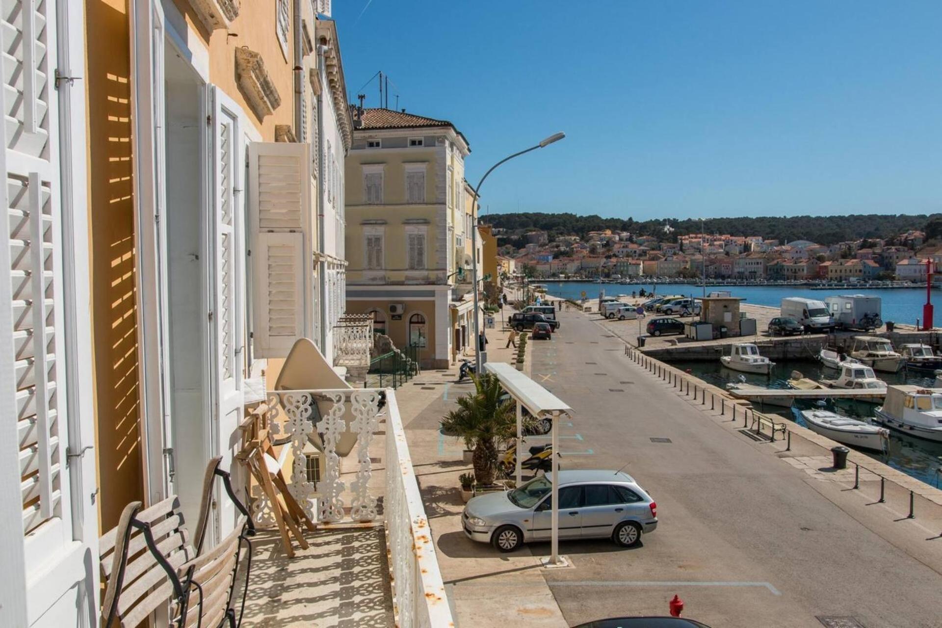 Vindobona Hotel Mali Losinj Ngoại thất bức ảnh